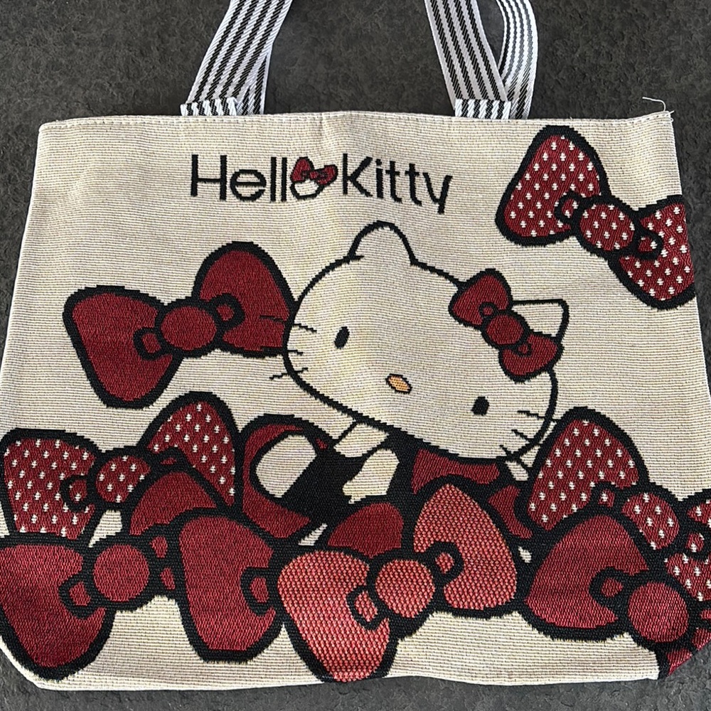 ♥️ Hello Kitty Tote Bag with Red Bows ♥️